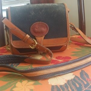 Cross body dooney&bourke vintage
